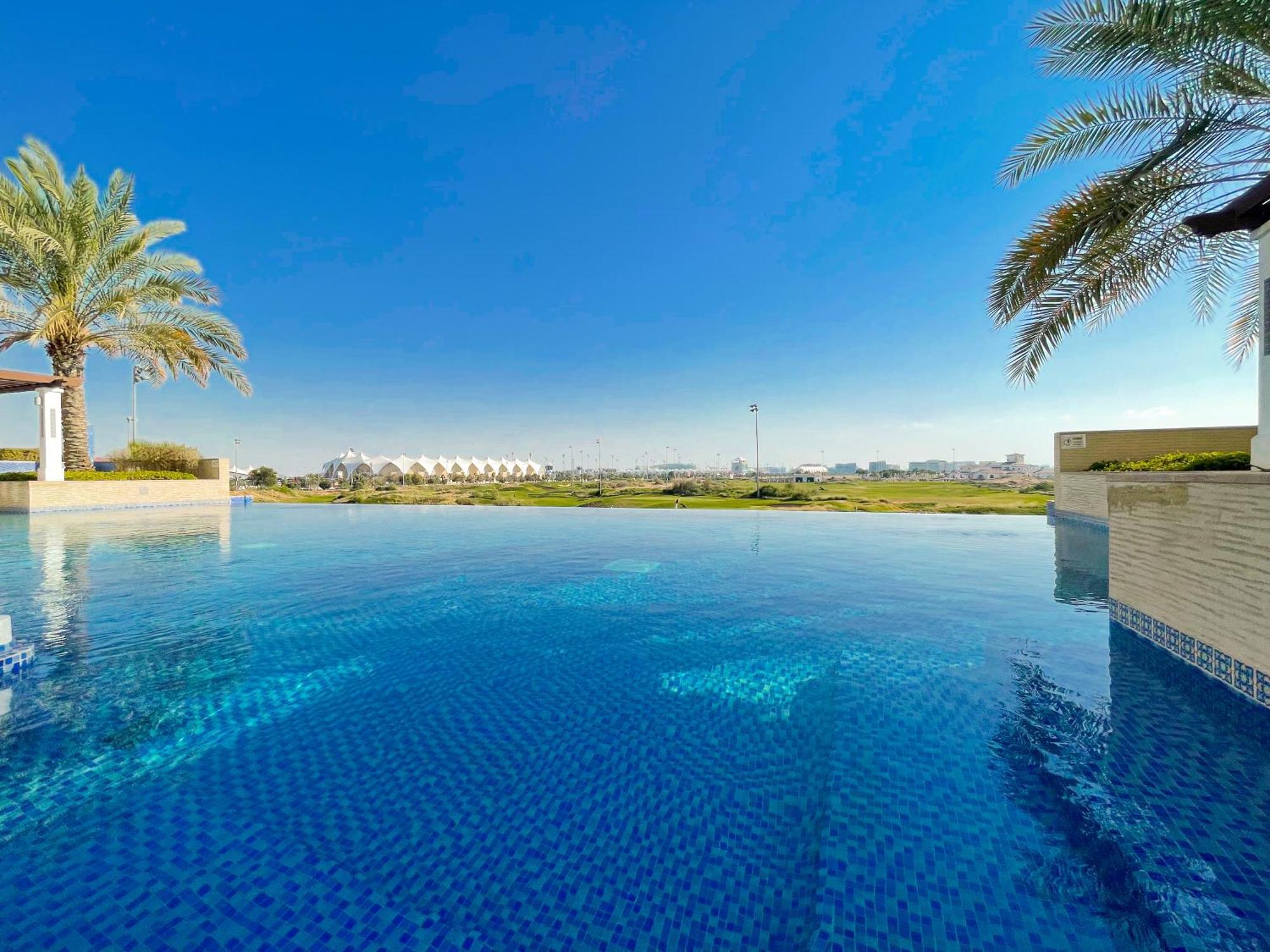 Appartement Voyage Ansam Three Bedroom With Ocean Views Abou Dabi