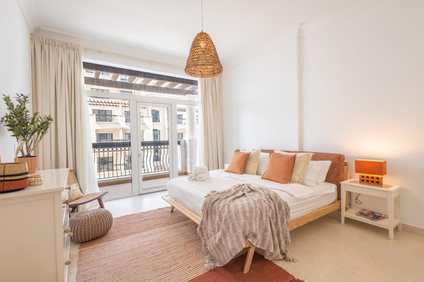 Appartement Voyage Ansam Three Bedroom With Ocean Views Abou Dabi